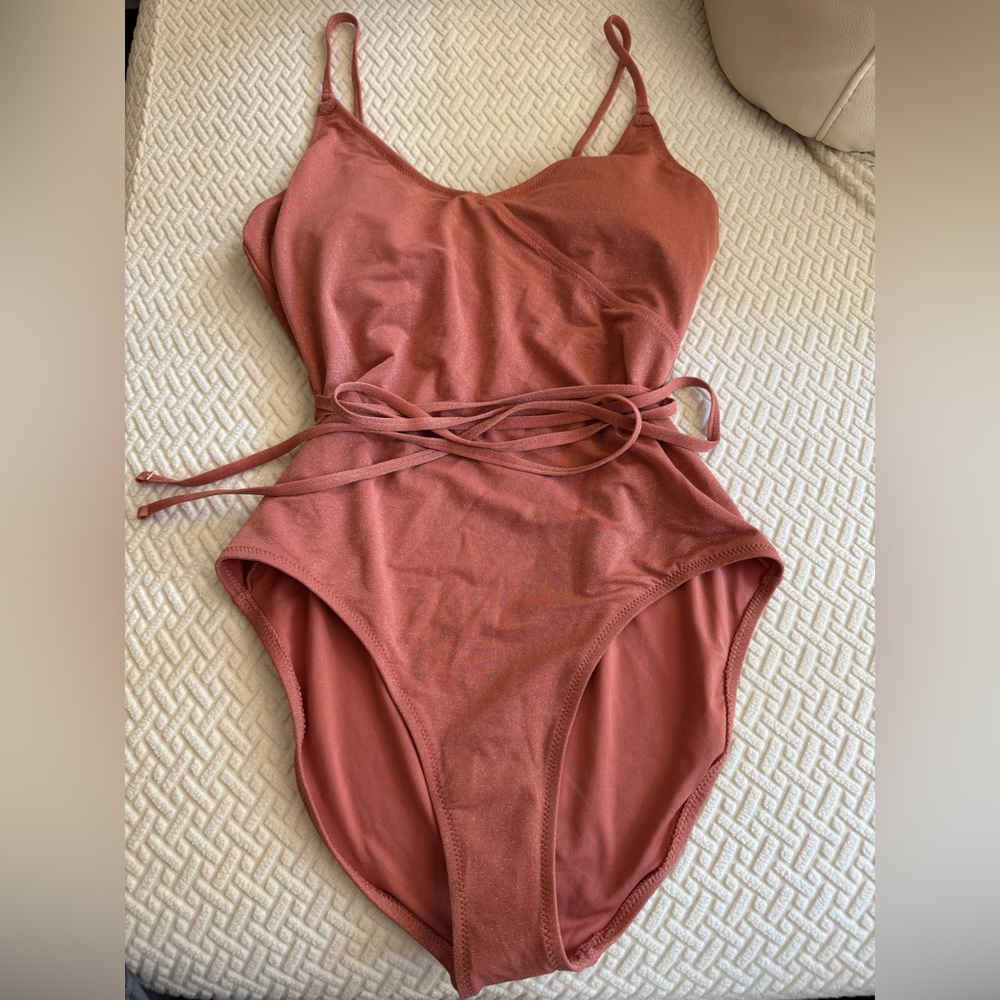 NWT Old Navy Tie Waist Metallic Shine One-Piece Swimsuit size Medium